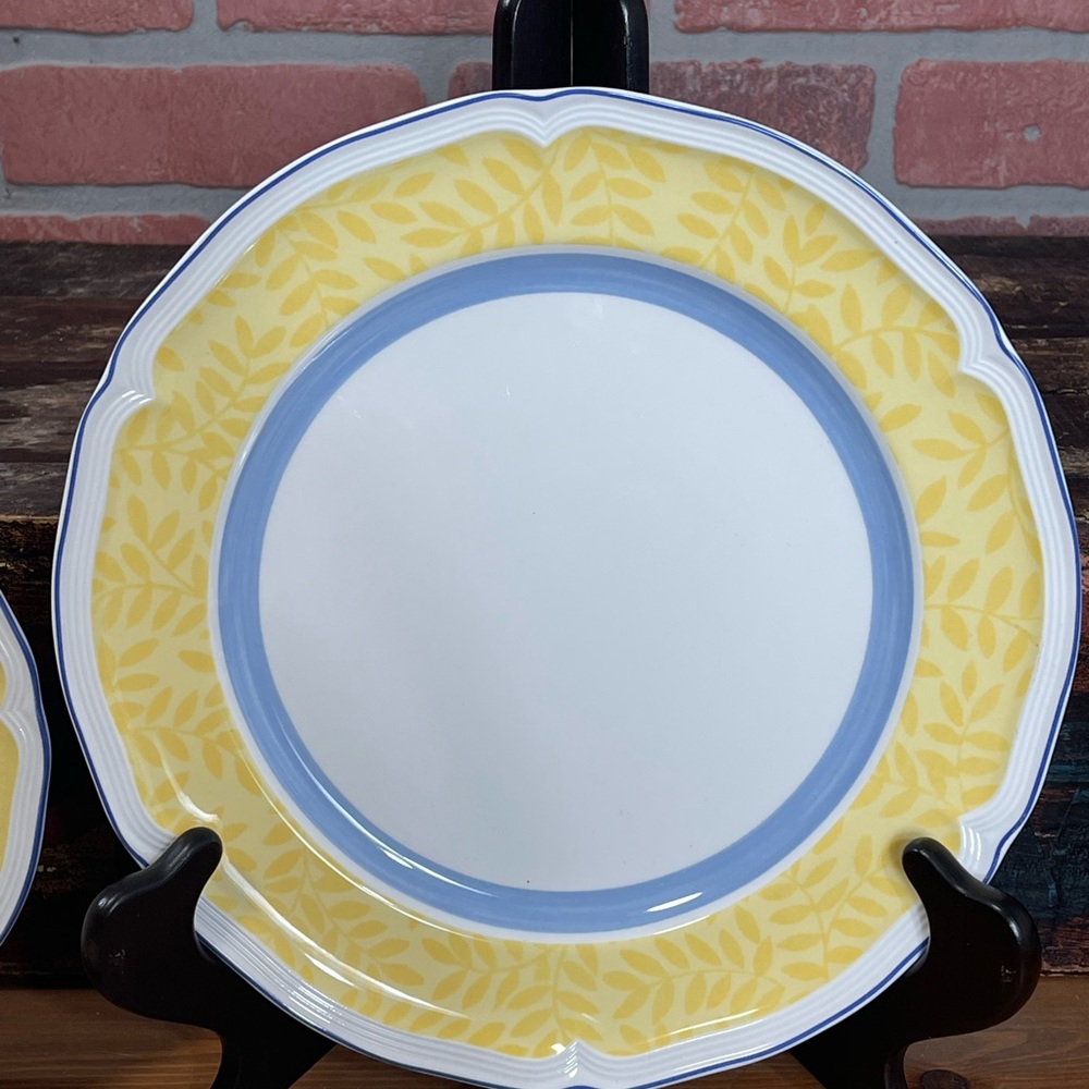 VILLEROY & BOCH MADE IN GERMANY 'TOSCANA' DINNER PLATES  (Set of 2)
